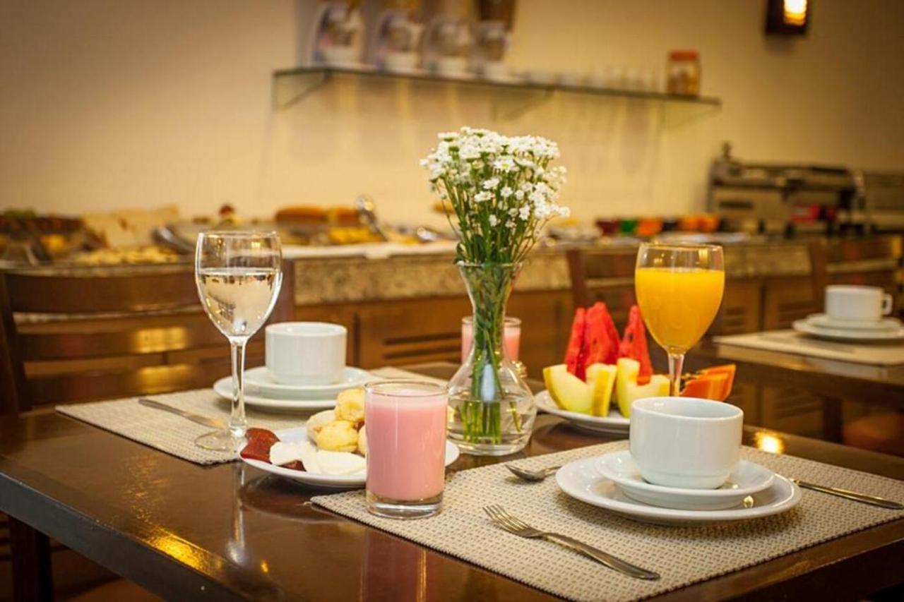 Hotel อารูจา ภายนอก รูปภาพ